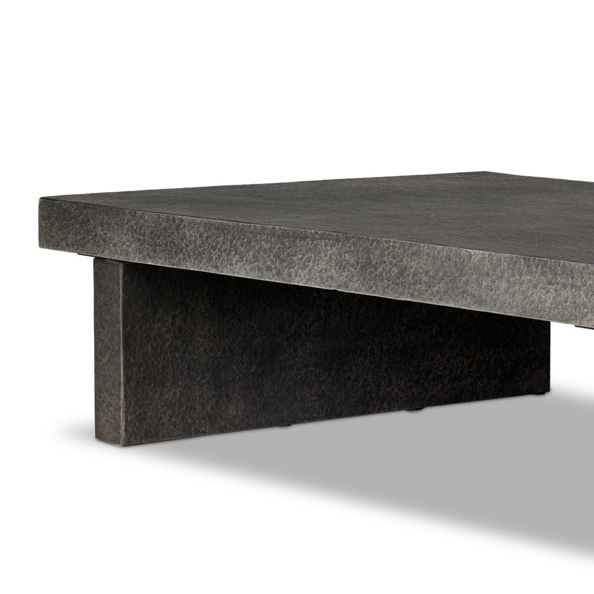 Heli Outdoor Coffee Table