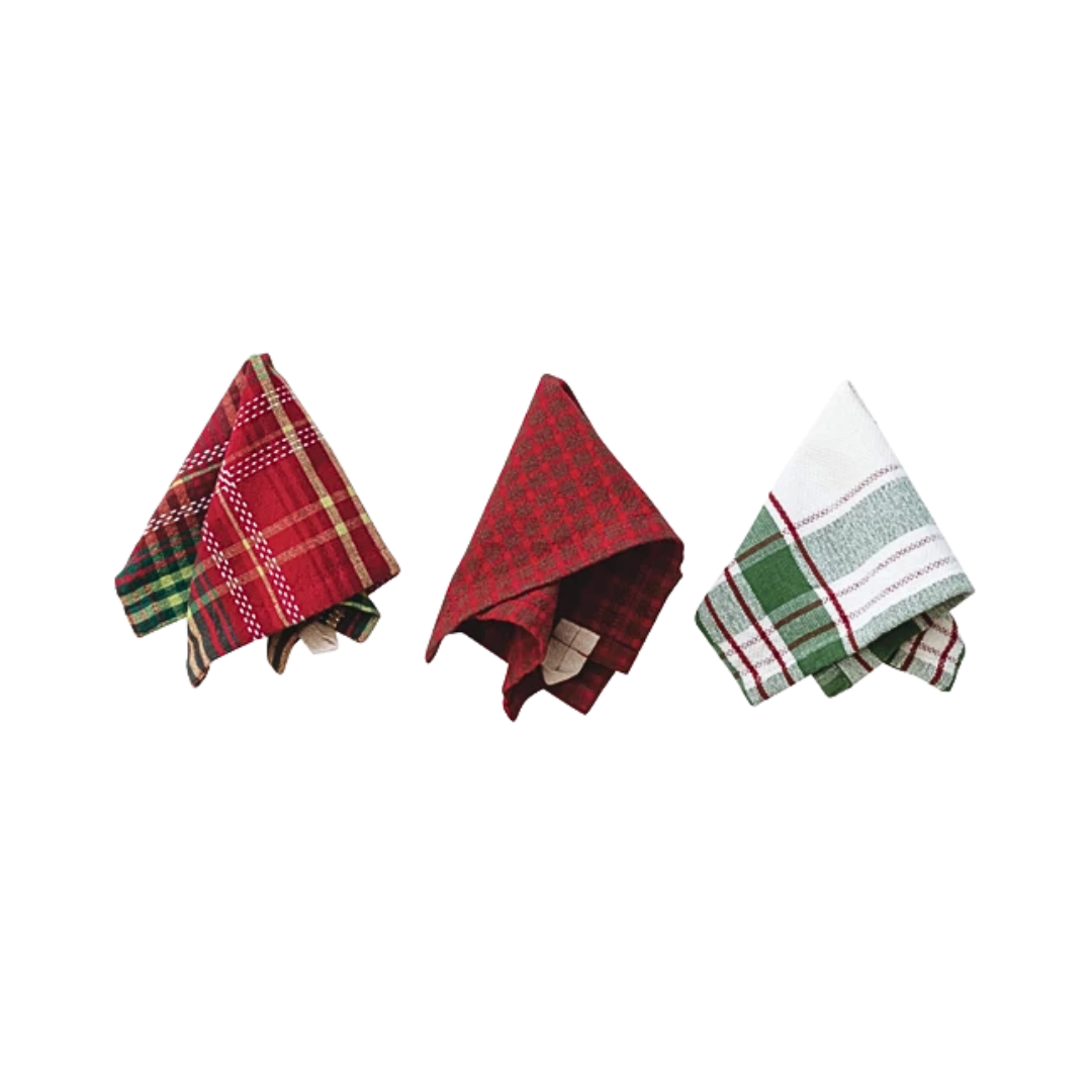 Woven Dish Cloths with Tree Cutting Board