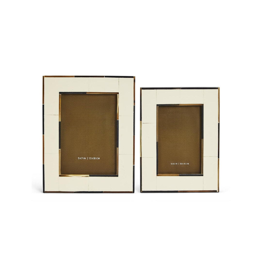 Horn Border Tiled Photo Frame