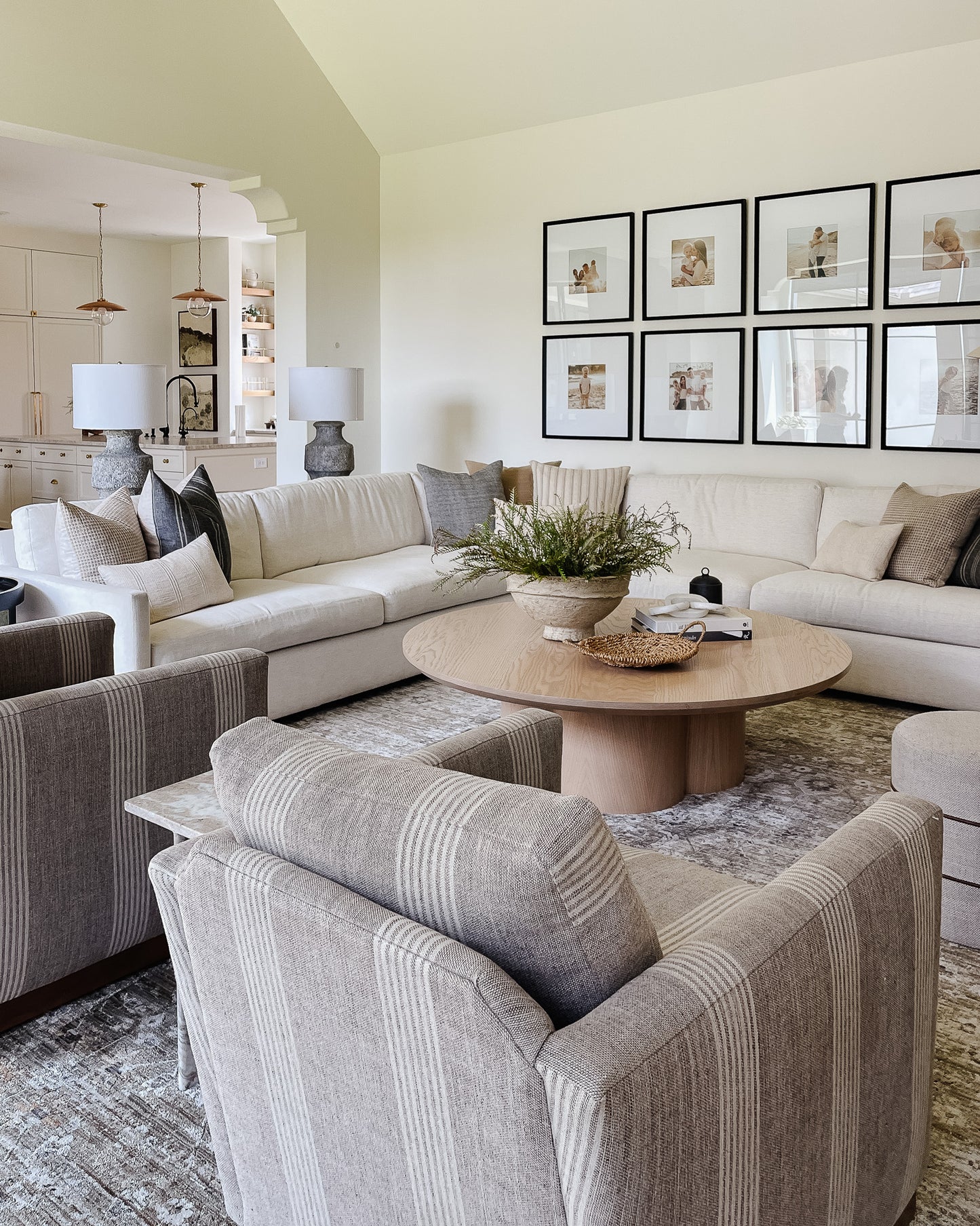 Reese Swivel Chair