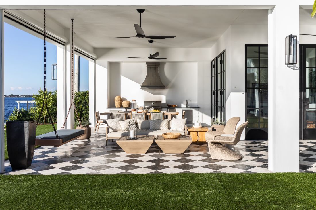 Electra Outdoor Chair