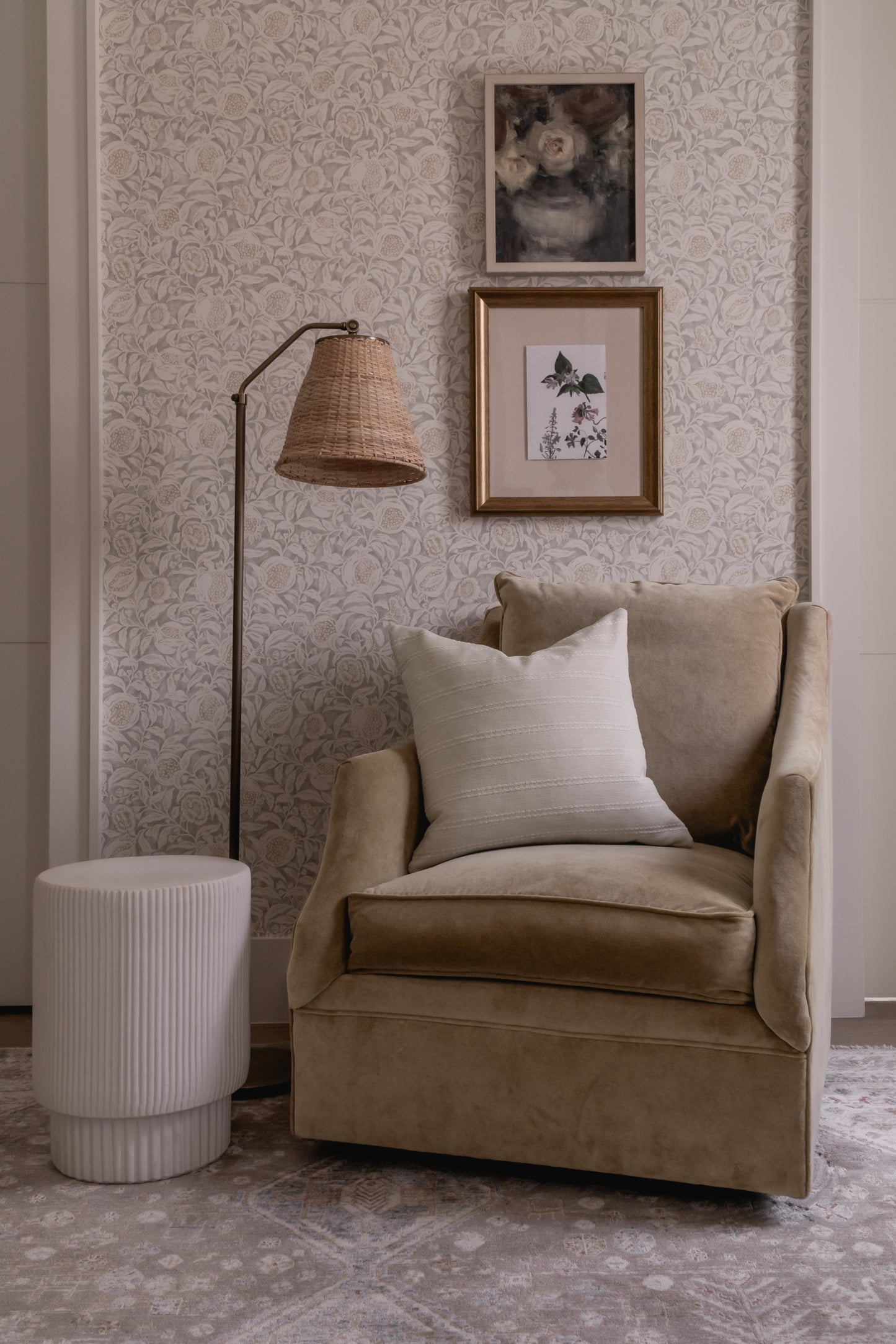 Kira Swivel Glider Chair