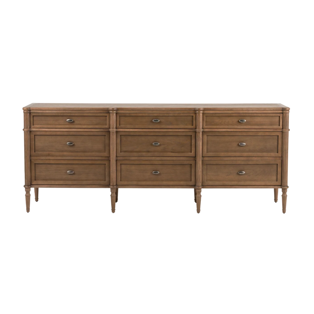 Delilah Dresser
